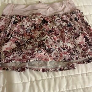 Rare Lulu skirt